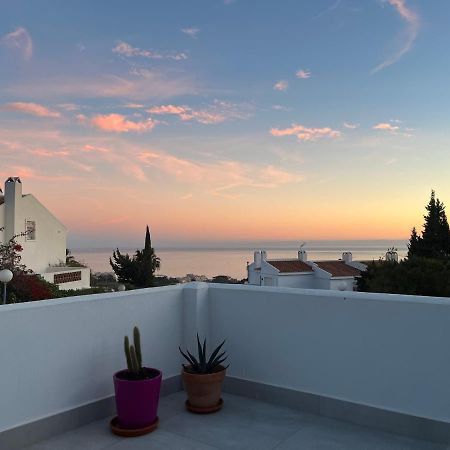 A Terrace With Sea View, 2 Bedrooms Apartment In Benalmádena Eksteriør billede