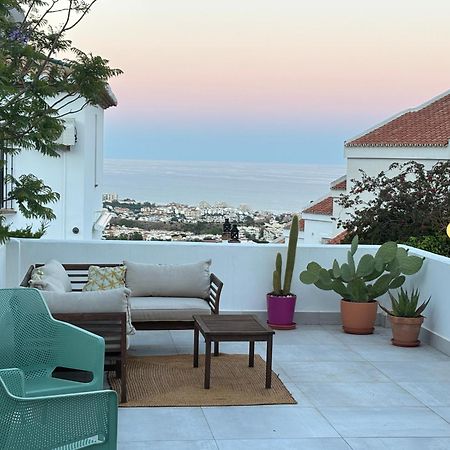 A Terrace With Sea View, 2 Bedrooms Apartment In Benalmádena Eksteriør billede