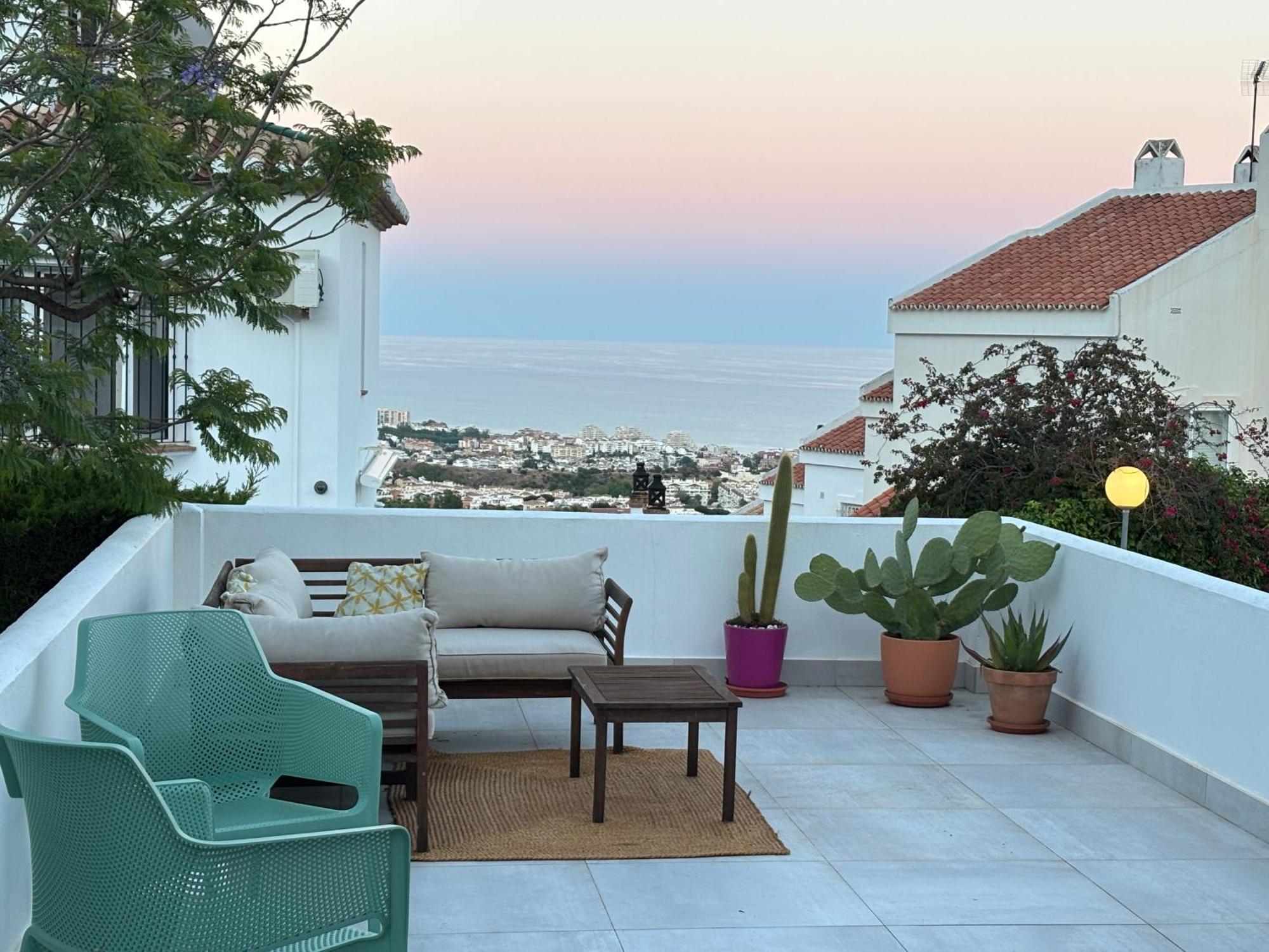 A Terrace With Sea View, 2 Bedrooms Apartment In Benalmádena Eksteriør billede