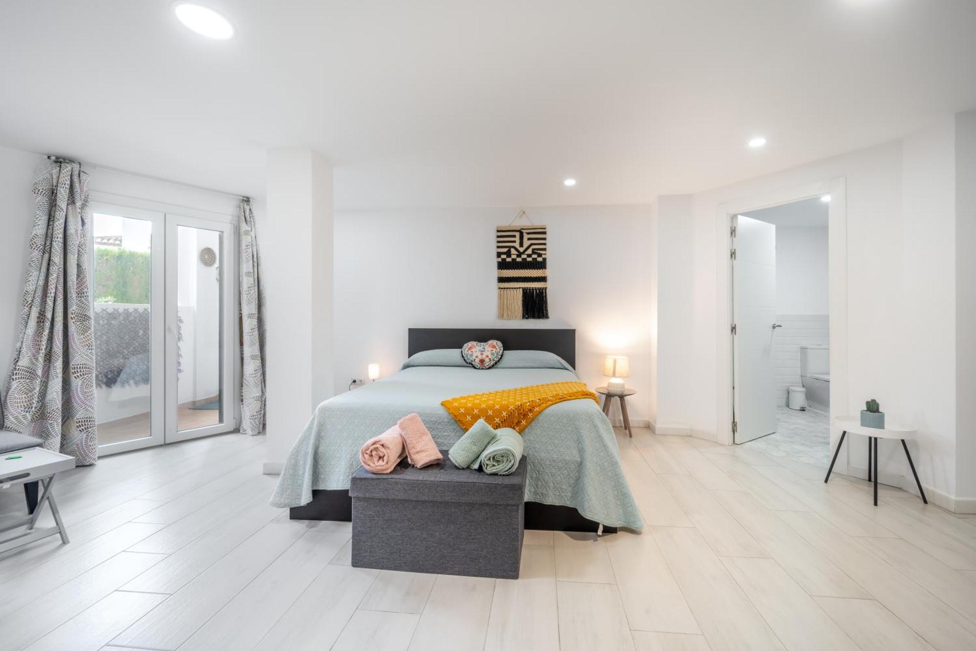 A Terrace With Sea View, 2 Bedrooms Apartment In Benalmádena Eksteriør billede